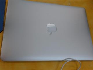 APPLE MACBOOK AIR MQD32LL/A